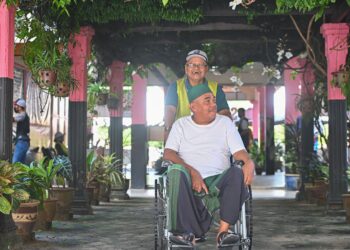 GIGI sihat pada usia emas perlu menjadi sebahagian daripada agenda penuaan sihat negara.