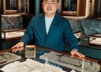 GARY NG