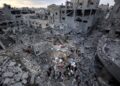 BANYAK bangunan musnah akibat serangan udara Israel di Gaza. - AFP