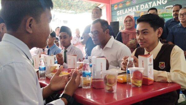Sarapan percuma