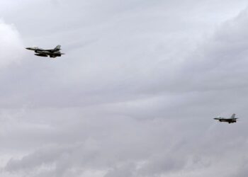 JET pejuang Jordan menyerang selatan Syria, lewat Isnin. - AFP