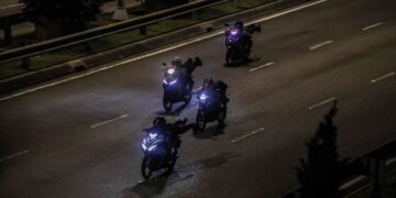 KEMENTERIAN Pengangkutan memaklumkan, antara perubahan utama ialah pengenalan Seksyen 42A yang menjadikan perbuatan berlumba atau menguji kelajuan di jalan awam sebagai kesalahan khusus.