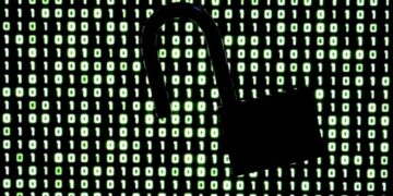 KERAJAAN dan syarikat menutup laman web di seluruh dunia. - AFP