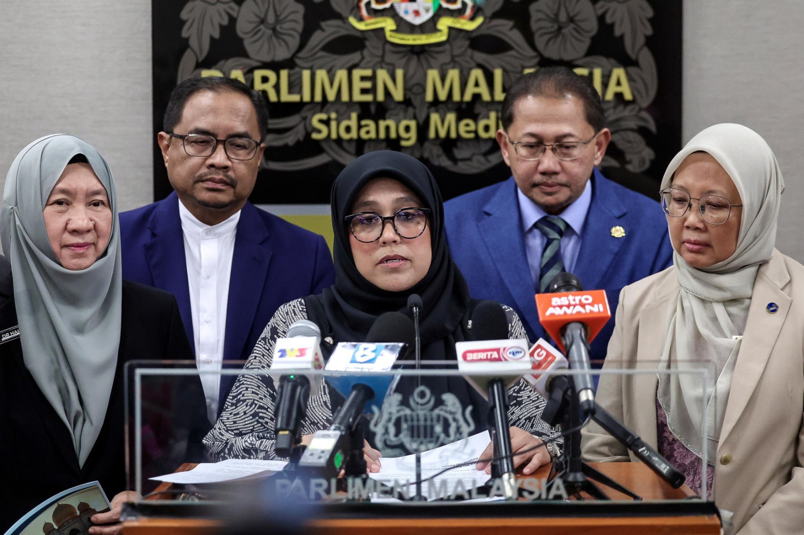 RM103.8j wang e-Jamin langgar peraturan kewangan RM103.8j wang e-Jamin langgar peraturan kewangan
