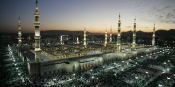 MADINAH menempatkan Masjid Nabawi. - AFP