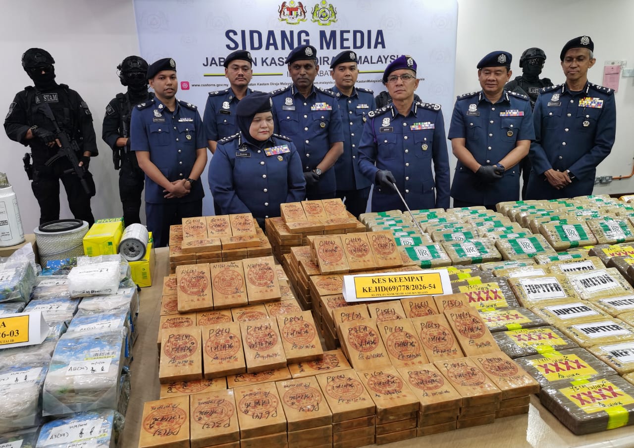Kastam rampas 1.19 tan dadah bernilai RM161.67 juta Kastam rampas 1.19 tan dadah bernilai RM161.67 juta