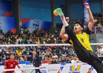 Noraizat Nordin gagal menyarung jersi Perak Bison dalam saingan Liga Sepak Takraw (STL) musim ini apabila disahkan mengalami kecederaan ligamen krusiat anterior (ACL) dan meniskus pada lutut kanan. - UTUSAN/SYAKIR NORDIN