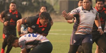 MUAMALAT Bullets menguasai perlawanan
sejak awal ketika membelasah Ragbi PDRM 53-0, keputusan yang
membawa mereka kembali ke pentas final buat kali keempat berturut-turut.-IHSAN PENGANJUR