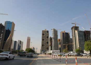 BEBERAPA letupan kedengaran di Riyadh. - AFP