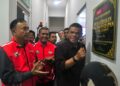 SAIFUDDIN Nasution Ismail merasmikan Bilik Gerakan DUN Paya Rumput di Krubong, Melaka semalam. UTUSAN/AMRAN MULUP