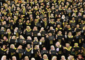 BELANJAWAN 2027 perlu melabur dalam graduan, pentadbir dan institusi yang cekap bagi memastikan pendidikan tinggi negara kekal mampan dan berdaya saing.