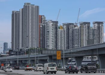 KEDIAMAN bertingkat tinggi. - GAMBAR HIASAN