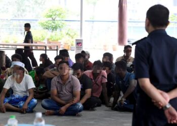 KEHADIRAN puak Rohingya yang makin bertambah dan menjalankan perniagaan mencetuskan rasa kurang senang dalam kalangan penduduk tempatan. -GAMBAR HIASAN
