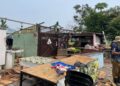 KEADAAN salah sebuah rumah yang terjejas akibat ribut yang melanda beberapa kampung termasuk Kampung Jerung di Sungai Petani.