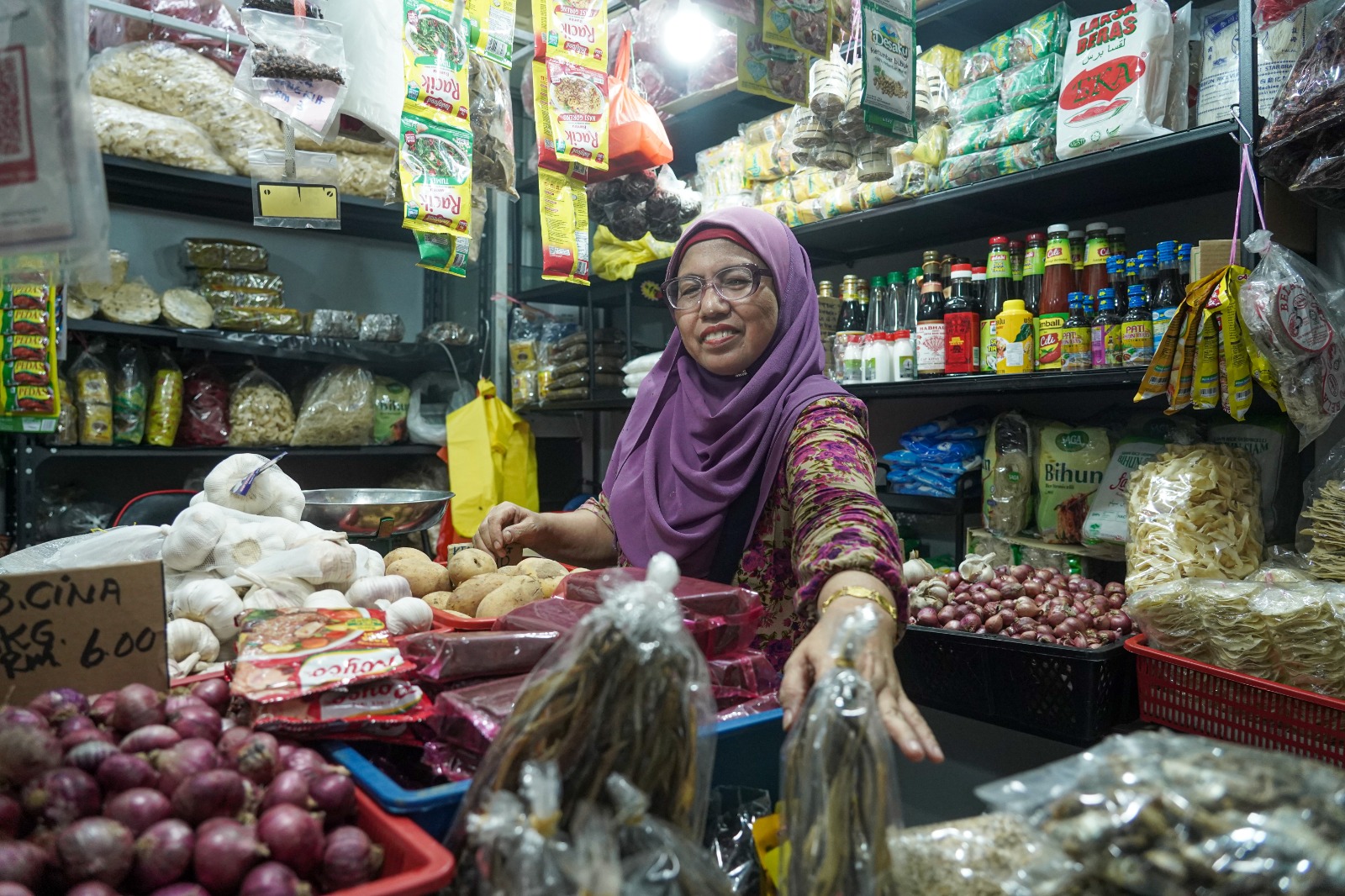 Pembiayaan mikro meningkat kepada RM6.6 bilion Pembiayaan mikro meningkat kepada RM6.6 bilion