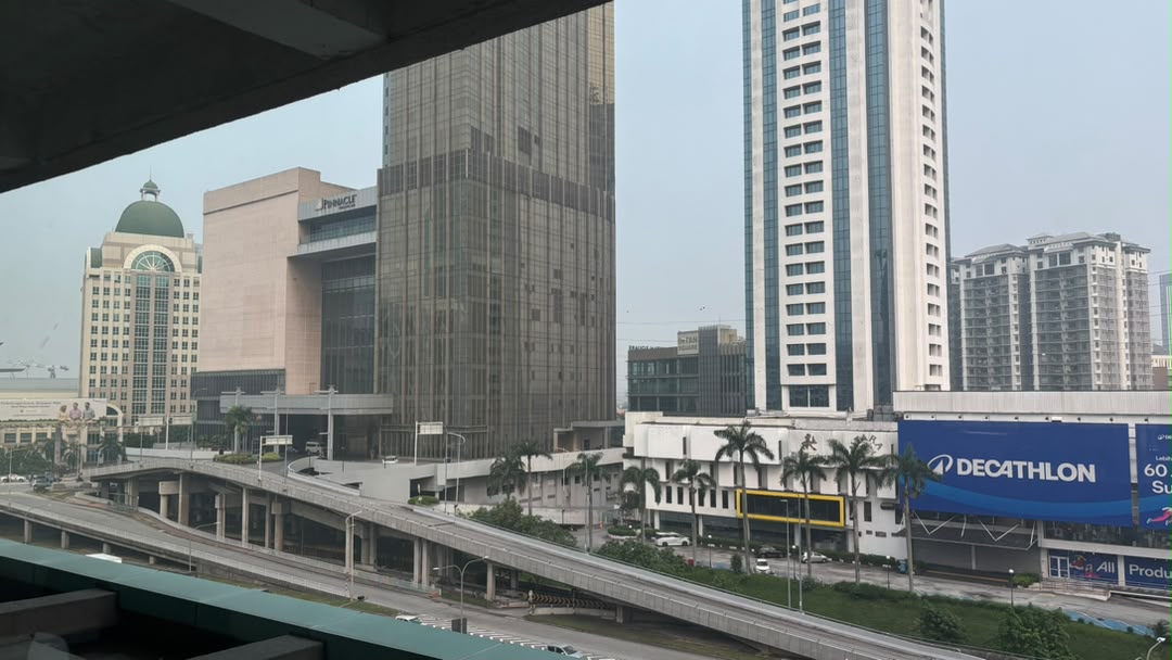 Kabus atau asap jerebu pagi ini? Kabus atau asap jerebu pagi ini?