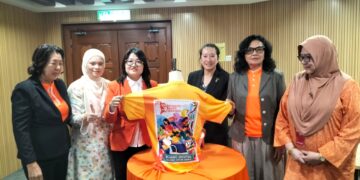 LIM Siew Khim (tiga dari kiri) ketika sidang akhbar sempena program Penang Goes Orange (PGO) 2026 di George Town, Pulau Pinang, hari ini.-UTUSAN/SAFINA RAMLI