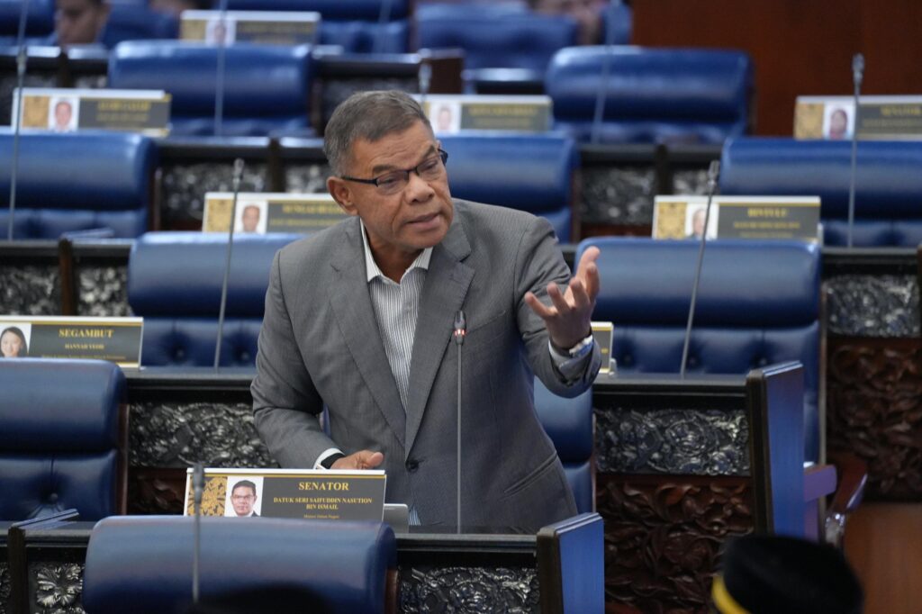 Pelarian isi pekerjaan dalam sektor 3D