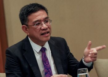 WONG Hon Wai ketika ditemui pemberita selepas menghadiri sesi kerjasama pelancongan Myanmar-Pulau Pinang di George Town, Pulau Pinang hari ini-UTUSAN/DANIAL SAAD