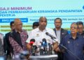 R. Ramanan pada sidang akhbar berhubung Perintah Gaji Minimum 2027 di Menara PERKESI, Putrajaya. -UTUSAN/FAISOL MUSTAFA