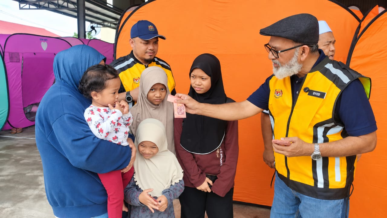 Isu banjir dibawa ke Parlimen Isu banjir dibawa ke Parlimen