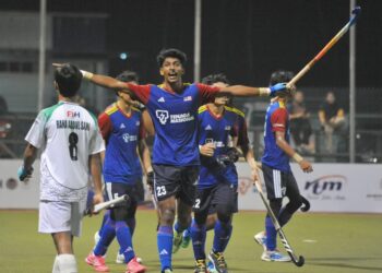 PEMAIN Malaysia, Panicker Naaveenesh meraikan gol jaringanya pada Kejohanan Hoki Piala Sultan Johor ke 14 menentang Pakistan di Stadium Hoki Johor Taman Daya, Johor Bahru disini. UTUSAN/RAJA JAAFAR ALI