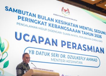 DZULKEFLY Ahmad sewaktu berucap pada majlis Sambutan Bulan Kesihatan Mental Sedunia Peringkat Kebangsaan 2026 di Pusat Dagangan Dunia (WTC), di sini hari ini. - UTUSAN/MUHAMAD IQBAL ROSLI