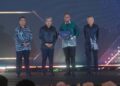 MUHTAR Suhaili (dua dari kanan) menerima Anugerah Kecemerlangan Sektor Perkhidmatan (Kategori 4) daripada Johari Abdul Ghani (dua dari kiri) pada Anugerah Kecemerlangan Industri (AKI) 2026 anjuran Kementerian Pelaburan, Perdagangan dan Industri (MITI).