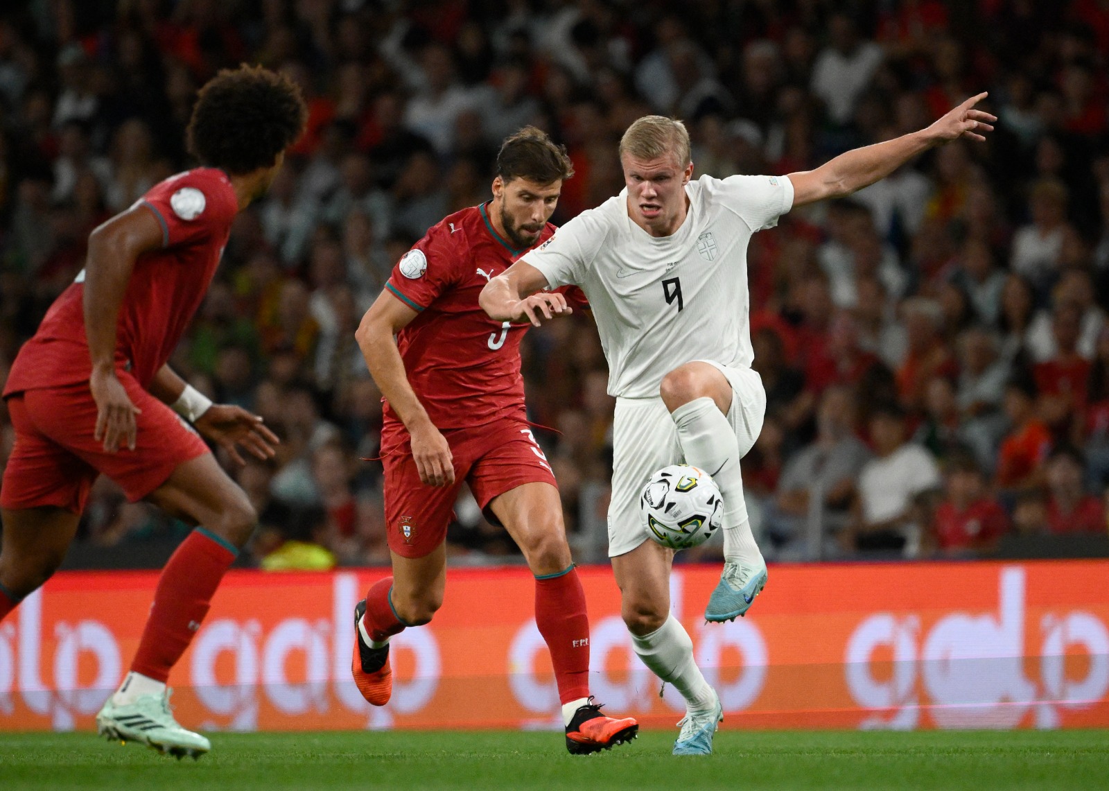 Portugal ke suku akhir tanpa Ronaldo Portugal ke suku akhir tanpa Ronaldo