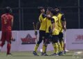 Pemain hoki Young Tigers meraikan kejayaan menewaskan China 3-0 dalam Kejohanan Hoki Antarabangsa Piala Sultan Johor (SOJC) 2026 di Stadium Hoki Johor, malam tadi. - IHSAN KONFEDERASI HOKI MALAYSIA