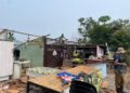 KEADAAN salah sebuah rumah yang terjejas akibat ribut yang melanda beberapa kampung termasuk Kampung Jerung di Sungai Petani.