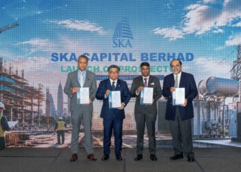 SUBAS (dua dari kanan) pada Majlis Pelancaran Prospektus IPO SKA Capital di Kuala Lumpur, hari ini.