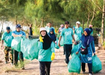 PEMBANGUNAN insan tidak cukup dengan ceramah dan kursus, sebaliknya perlu disertai teladan, didikan keluarga dan pengalaman sebenar untuk membentuk generasi yang berakhlak serta amanah.