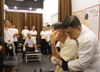 SAKIT saraf sciatic dan postur bongkok boleh mempengaruhi rutin harian seseorang untuk menikmati kehidupan dengan selesa.