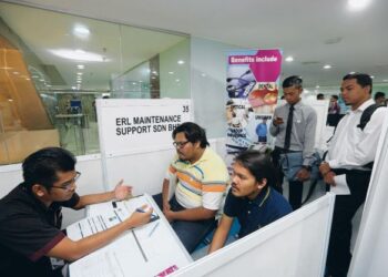 Majikan perlu membuat semakan maklumat dan kemahiran pemohon sebelum menerima seseorang bekerja dalam syarikat.-GAMBAR HIASAN