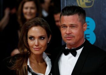 KES perceraian Angelina Jolie dan Brad Pitt masih belum dimuktamadkan khususnya dalam hak penjagaan anak. – AFP