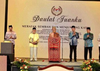 Yang di-Pertuan Agong ketika menyampaikan titah perasmian sambutan Minggu Perpaduan 2023 Peringkat Kebangsaan, di  Kuching hari ini.