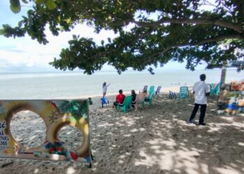 KEINDAHAN pantai di Kampung Contoh, Butterworth, Pulau Pinang dijangka menjadi tarikan terbaharu di kawasan Seberang Perai selepas ini.