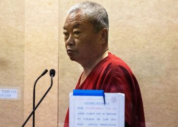 ZHAO CHUNLI ketika hadir di mahkamah.-AGENSI