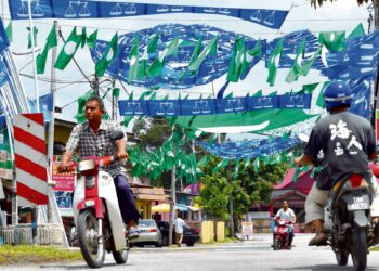SUASANA berkempen menjelang Pilihan Raya Umum Ke-15.
