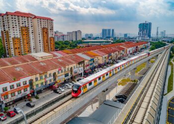 MRT3 adalah laluan meliputi perimeter luar bandar raya Kuala Lumpur dan sebahagian kawasan berpenduduk padat di Ampang Jaya, Selangor. - MRT CORP