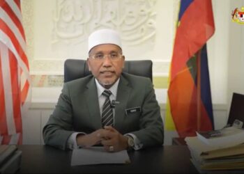 IDRIS AHMAD