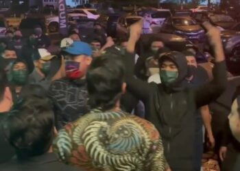 TANGKAP layar provokasi sekumpulan individu semasa program Malam Mesra Muo malam tadi.