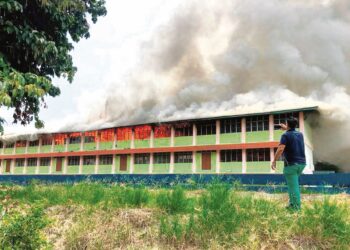 KEMENTERIAN Pendidikan perlu mempertimbangkan cadangan untuk mewujudkan satu jawatan
khas teknikal di sekolah bagi memantau dan menilai kondisi bangunan dan fasiliti supaya sebarang isu
kerosakan yang boleh mendatangkan bahaya dapat diatasi.