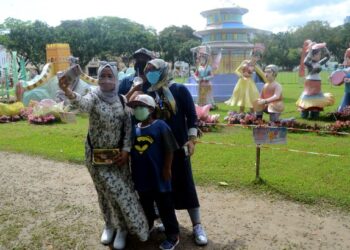 SEKIRANYA diteliti penggunaan istilah kebahagiaan atau kesejahteraan dalam wacana semasa, ia difahami dalam pelbagai takrifan. – GAMBAR HIASAN/IQBAL HAMDAN