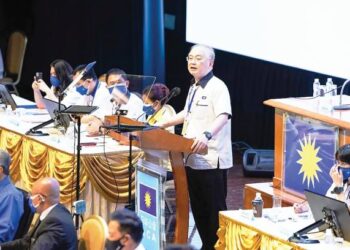 SEHINGGA hari ini, MCA didapati masih belum pulih sepenuhnya daripada sindrom kekalahan walaupun sudah masuk tahun keempat selepas PRU14. – FACEBOOK MCA