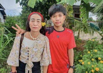 WUTHICHAI dan Janla tidak kisah dengan tanggapan masyarakat mengenai hubungan mereka. - AGENSI