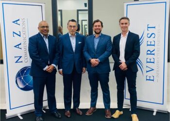 MAJLIS pemeteraian kerjasama antara Naza Communications dan Everest Infrastructure Partners untuk melabur dalam infrastruktur telekomunikasi tanpa wajar di Malaysia.