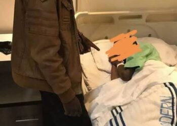 MARK Muradzia menerima rawatan di hospital kerajaan Bindura, Zimbabwe. - AGENSI