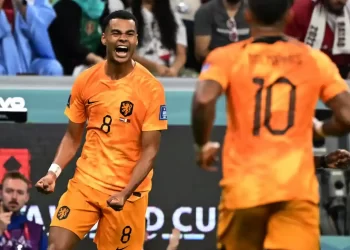 Gakpo meledak gol pembukaan membantu kemenangan Belanda mengatasi Qatar, 2-0 sebentar tadi.